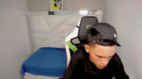 ESTEBAN online show from 26, 6, 2026