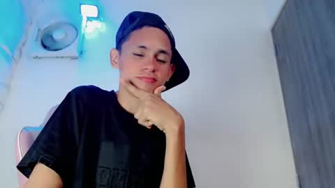 ESTEBAN online show from 20, 7, 2026