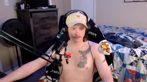 Snapshot of somethinqfunny chatting on 2, 3, 2025 Lover Boi online show from 2, 3, 2025