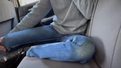 Sondages online show from 6, 3, 2025