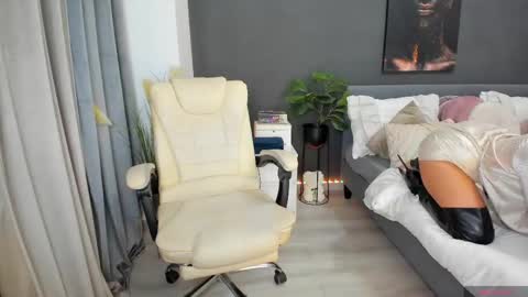 Snapshot of sonia__rey chatting on 16, 5, 2026 Sonia Rey online show from 16, 5, 2026