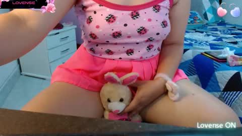 sonialatin69 online show from 18, 2, 2025