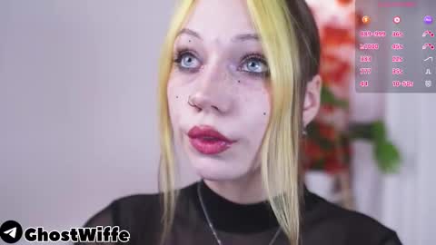 Snapshot of sono_sharingan chatting on 20, 10, 2025 Your ghost wife online show from 20, 10, 2025