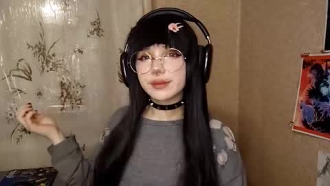 Mila online show from 3, 3, 2026