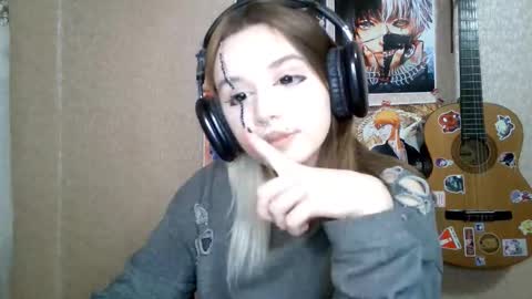 Mila online show from 10, 3, 2026