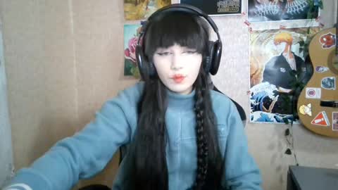 Mila online show from 22, 4, 2026