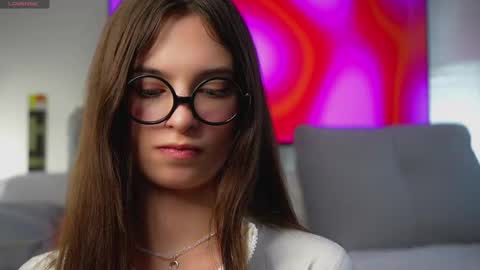 Snapshot of sonyaericsson chatting on 3, 3, 2025 Eva 3 online show from 3, 3, 2025