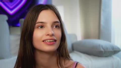 Snapshot of sonyaericsson chatting on 7, 3, 2025 Eva 3 online show from 7, 3, 2025