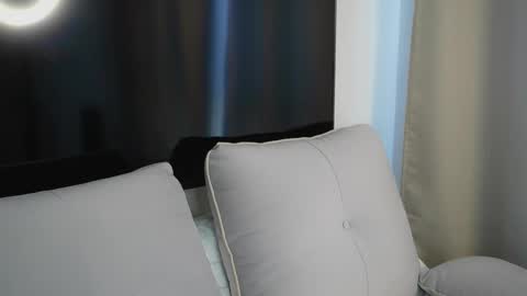 Snapshot of sonyaericsson chatting on 2, 10, 2025 Eva 3 online show from 2, 10, 2025