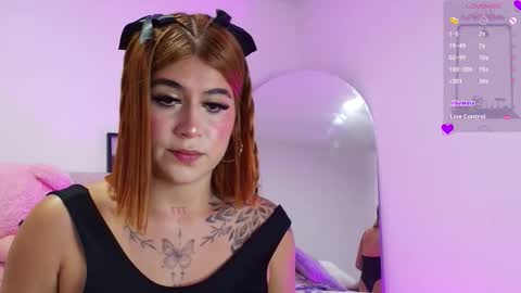 Snapshot of soofikiss chatting on 19, 12, 2025 sofi online show from 19, 12, 2025