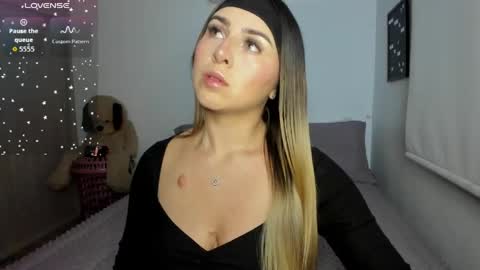 Snapshot of sophi_moreno chatting on 21, 5, 2026 Sofi online show from 21, 5, 2026