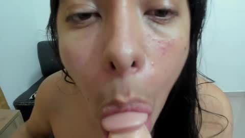 Snapshot of sophia_118 chatting on 4, 5, 2026 sophia_118 online show from 4, 5, 2026