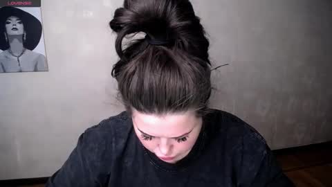 sophia__olsen online show from 23, 9, 2025