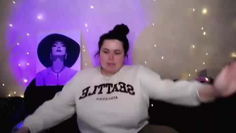 sophia__olsen online show from 25, 2, 2026