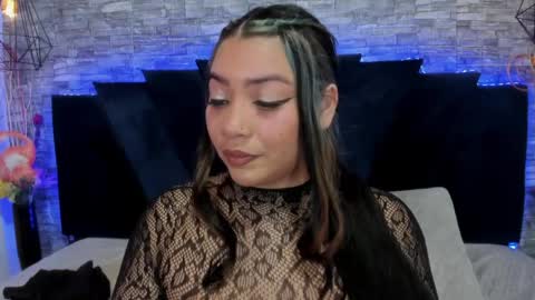 Snapshot of sophia_brunett chatting on 1, 4, 2026 Sophia online show from 1, 4, 2026