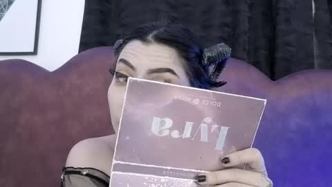 sophia hottie online show from 27, 4, 2026