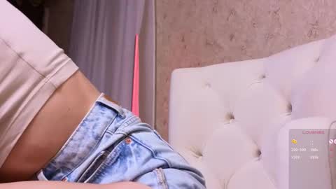 Sophia online show from 1, 3, 2025