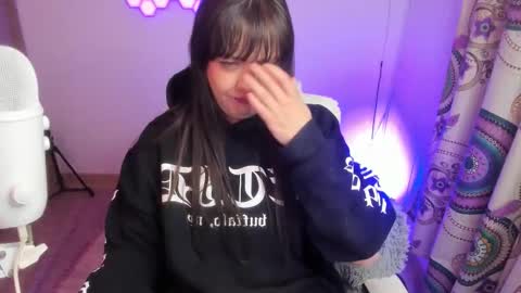 sophia_grants online show from 24, 10, 2025