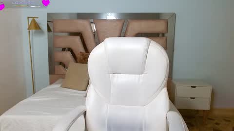 Sophia  online show from 6, 12, 2024