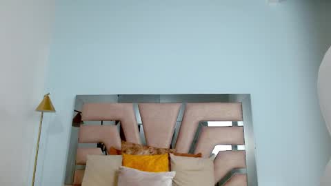 Sophia  online show from 29, 1, 2025