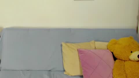 sophia CM online show from 19, 7, 2026