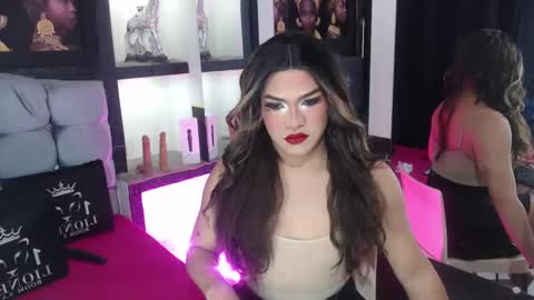 Snapshot of sophia_hott01 chatting on 6, 10, 2025 sophia_hott01 online show from 6, 10, 2025