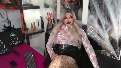 Snapshot of sophia_hott01 chatting on 31, 10, 2025 sophia_hott01 online show from 31, 10, 2025