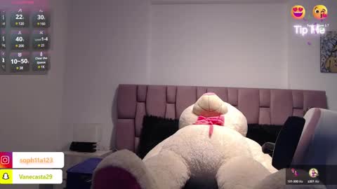 Sophia Carson online show from 23, 12, 2024