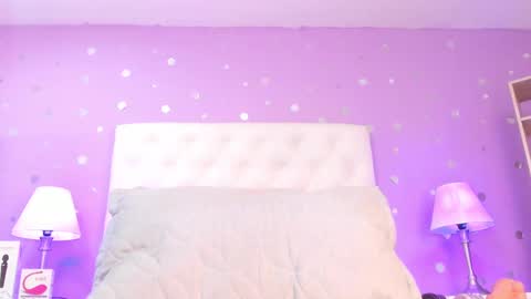 Snapshot of sophia_models chatting on 9, 9, 2025 Sophia online show from 9, 9, 2025