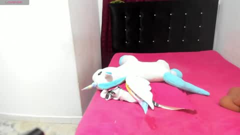 sophia_moons_ online show from 21, 4, 2026