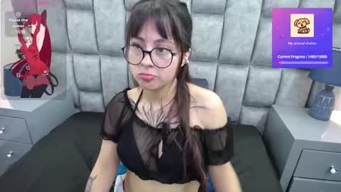 Snapshot of sophiaa_7 chatting on 6, 10, 2025 Sophi online show from 6, 10, 2025