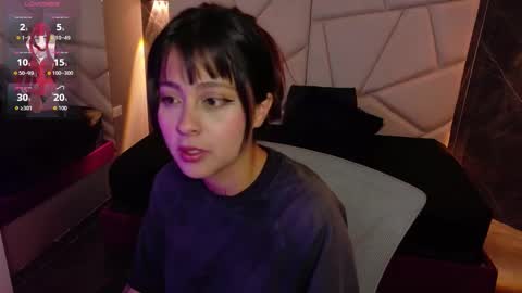 Snapshot of sophiaa_7 chatting on 10, 11, 2025 Sophi online show from 10, 11, 2025