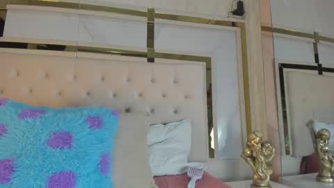 Snapshot of sophiaa_miilk chatting on 14, 1, 2026 Sofia online show from 14, 1, 2026