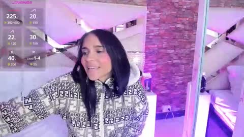 Sophia Paris online show from 19, 10, 2025