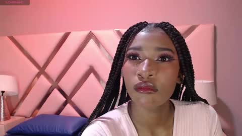 Snapshot of sophiabloss chatting on 19, 9, 2025 Sophie online show from 19, 9, 2025