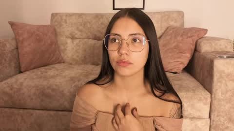 sophiacolemann online show from 26, 4, 2026