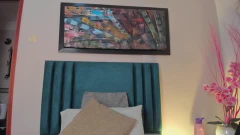 Snapshot of sophiacolliins chatting on 12, 9, 2025 sophiacolliins online show from 12, 9, 2025