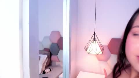 Snapshot of sophiacolliins chatting on 27, 9, 2025 sophiacolliins online show from 27, 9, 2025