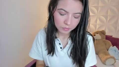 Sophia Howland online show from 29, 6, 2026