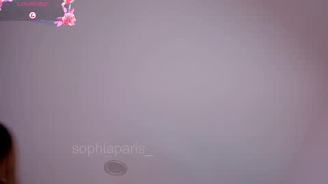 sophiaparis_ online show from 27, 2, 2026