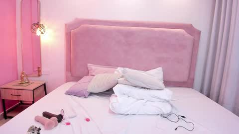 SOPHIA online show from 20, 2, 2025