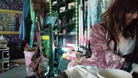 Sophie Satin1980 online show from 31, 3, 2026