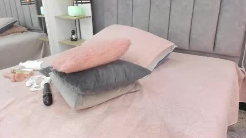 Sophie online show from 12, 3, 2025