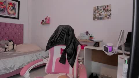 Snapshot of sophie_dolly_ chatting on 14, 1, 2026 sophie doll online show from 14, 1, 2026