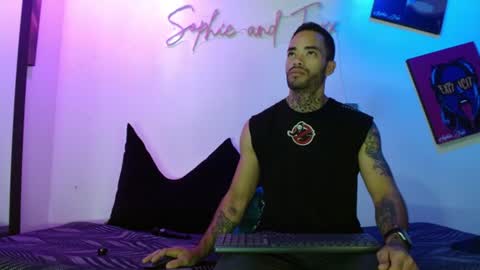 SOPHIE - FOXX online show from 28, 7, 2026