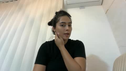 Sophie online show from 13, 5, 2026