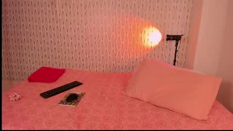 Snapshot of sophie_lii chatting on 7, 2, 2025 Sophie or Sof online show from 7, 2, 2025