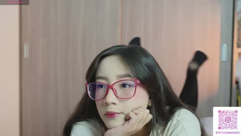 Sophie or Sof online show from 25, 4, 2026