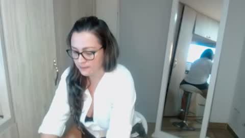 Sofa online show from 27, 6, 2026