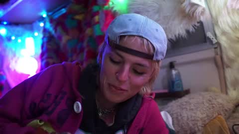 derpy derpington online show from 28, 1, 2025